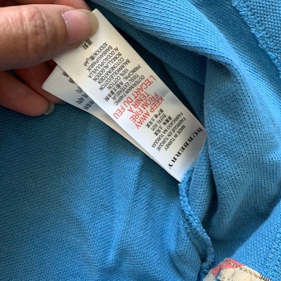 Burberry shirt and Lacoste shirt - Picture 4 of 4